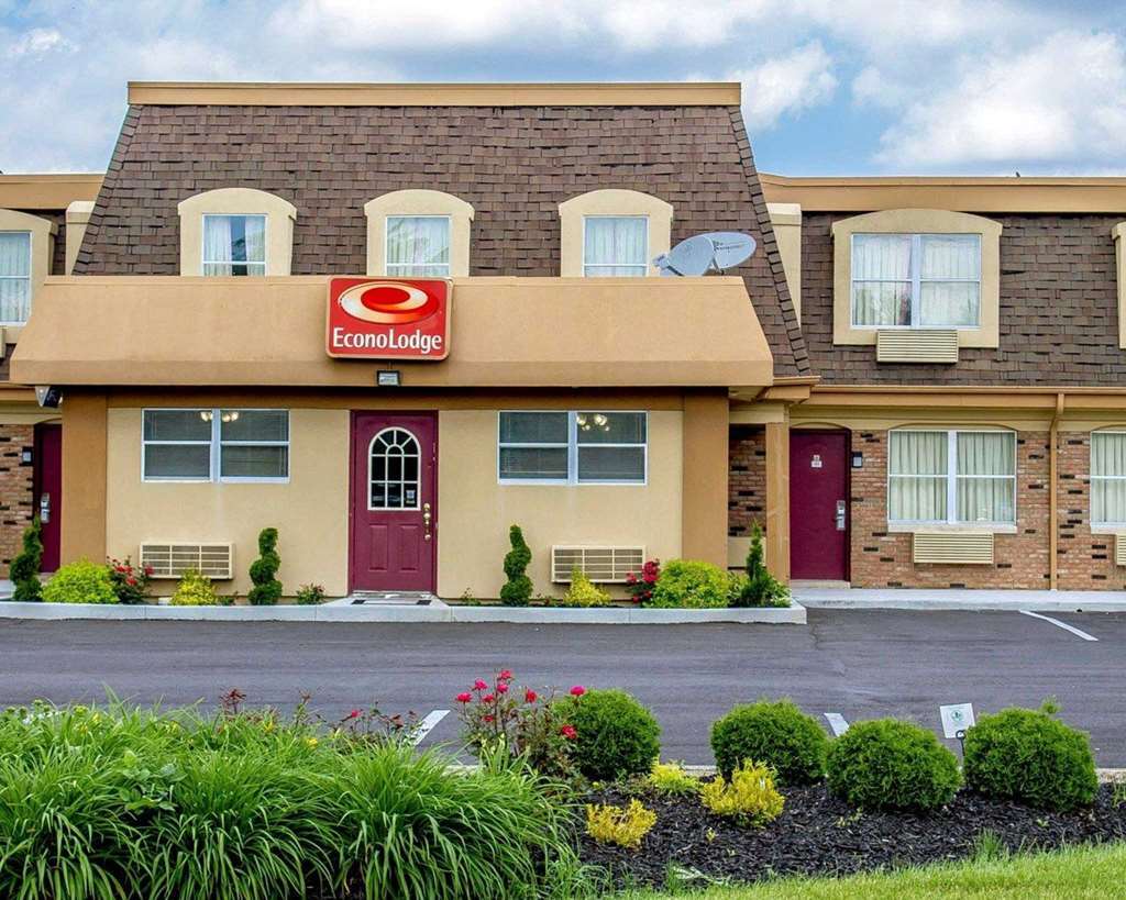 Econo Lodge Worthington Exterior photo